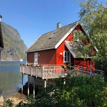 Fretheim Fjordhytter Vakantiehuis *