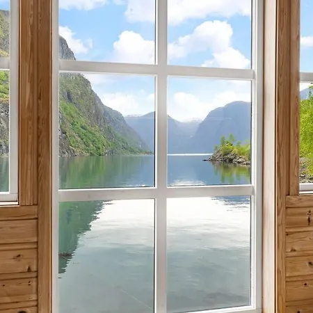 Fretheim Fjordhytter